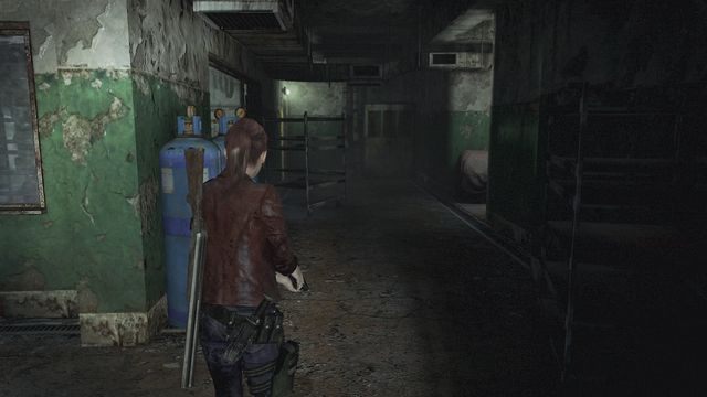 Chłodnię znajdziesz w końcu korytarza. - Znajdź Neila | Wyrok - Claire | Resident Evil Revelations 2 - Resident Evil: Revelations 2 - Kolonia Karna - poradnik do gry