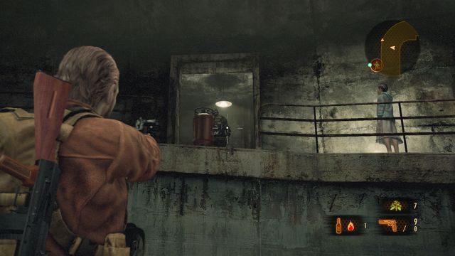 Z dołu pamiętaj o zabijaniu przeciwników zagrażających Natalii. - Opuść ścieki - Śluzy | Wyrok - Barry | Resident Evil Revelations 2 - Resident Evil: Revelations 2 - Kolonia Karna - poradnik do gry