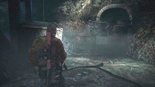Za kontenerem odnajdziesz dwie skrzynki z ciekawą zawartością. - Idź na szczyt klifu | Metamorfoza - Barry | Resident Evil Revelations 2 - Resident Evil: Revelations 2 - Kolonia Karna - poradnik do gry