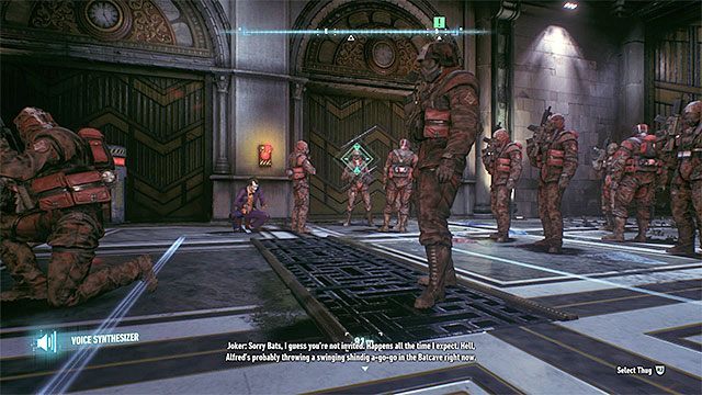 Żaluzje możesz rozsunąć dzięki użyciu syntezatora mowy - Odnalezienie komisarza Gordona w opuszczonym centrum handlowym | Główny wątek fabularny - Batman Arkham Knight - poradnik do gry