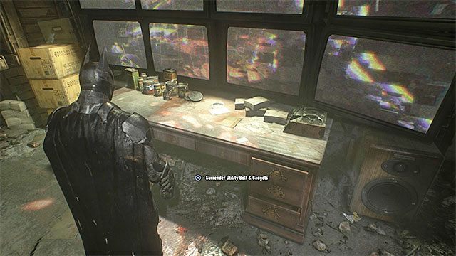 Odczep pas z gadżetami i pozostaw go na stole - Oddanie się w ręce Stracha na Wróble | Główny wątek fabularny - Batman Arkham Knight - poradnik do gry