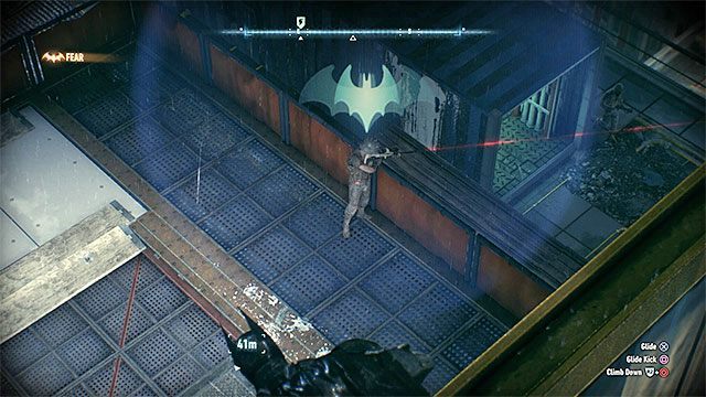 Snajper jest jednym z wrogów pilnujących ostatniej kryjówki Pingwina - Przemytnik broni (Gunrunner) | Poszukiwani przestępcy w Batman Arkham Knight - Batman Arkham Knight - poradnik do gry