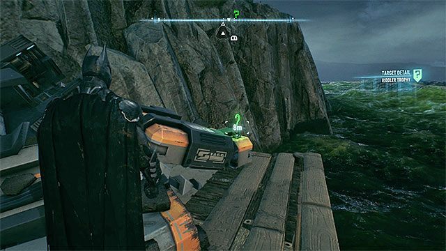 Odszukaj rozbitą skrzynię przy brzegu i zabierz trofeum - Trofea Człowieka-Zagadki na pokładach sterowców Stagga (11-21) | Sekrety - Sterowce Stagga - Batman Arkham Knight - poradnik do gry