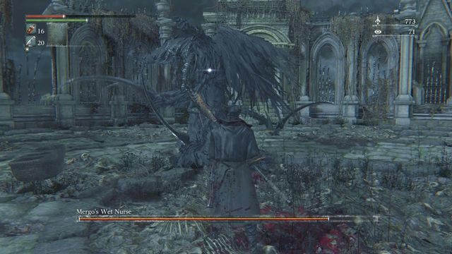 Zachodzenie bossa od tyłu stwarza duże możliwości ataku. - Mamka Mergo | Bossowie w Bloodborne - Bloodborne - poradnik do gry