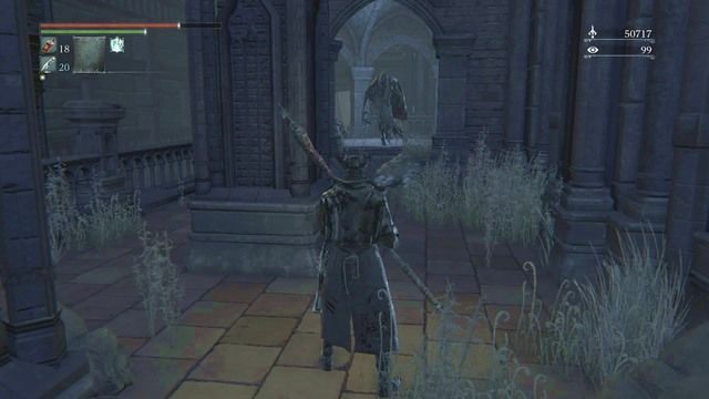 W końcu korytarza szybko wyeliminuj wyskakujące zza łapacza psy. - Yahargul, Niewidzialna wioska - Podziemne więzienie | Opis przejścia Bloodborne - Bloodborne - poradnik do gry
