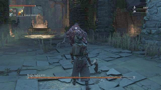 Gdy przeciwnik się do Ciebie zbliża przygotuj mocny atak. - Bestia żądna krwi | Bossowie w Bloodborne - Bloodborne - poradnik do gry