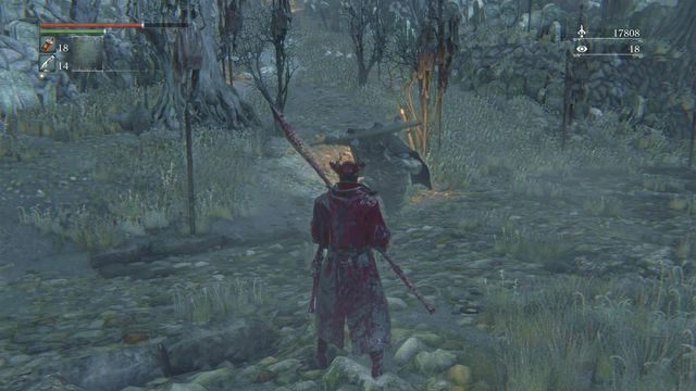 Wrogowie z tasakami są silni, szybcy, a ich broń ma długi zasięg - uważaj na nich. - Karner w Hemwick | Opis przejścia Bloodborne - Bloodborne - poradnik do gry