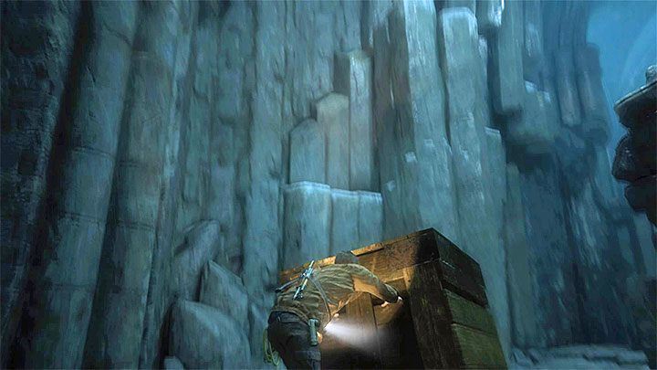 Przepchnij kontener do lewej ściany - Uncharted 4 Kres Złodzieja: Rozdział 9 Ci, którzy zasłużą... - solcuja, opis przejścia - Uncharted 4: Kres Złodzieja - poradnik do gry