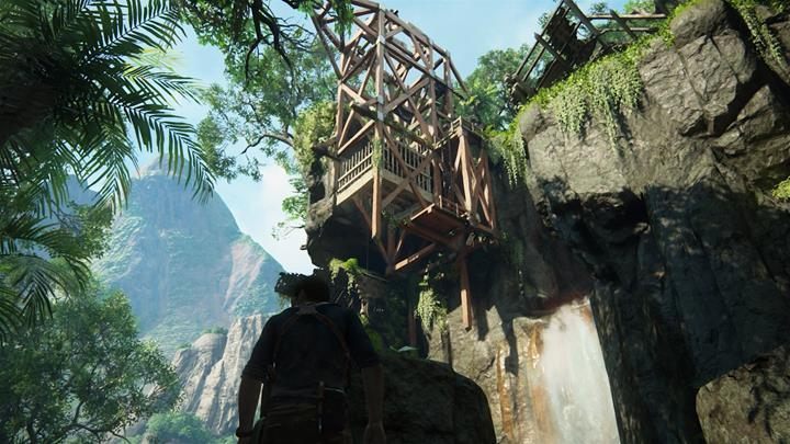 Nathan wraz z Elaną muszą dostać się do windy - Uncharted 4 Kres Złodzieja: Rozdział 17 Na dobre i na złe - solucja, opis przejścia - Uncharted 4: Kres Złodzieja - poradnik do gry