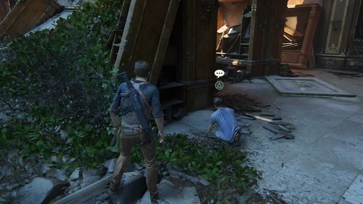 Pierwsza rozmowa opcjonalna pojawi się zaraz po rozpoczęciu tego rozdziału - Uncharted 4 Kres Złodzieja: Opcjonalne rozmowy - sekrety i zagadki - Uncharted 4: Kres Złodzieja - poradnik do gry