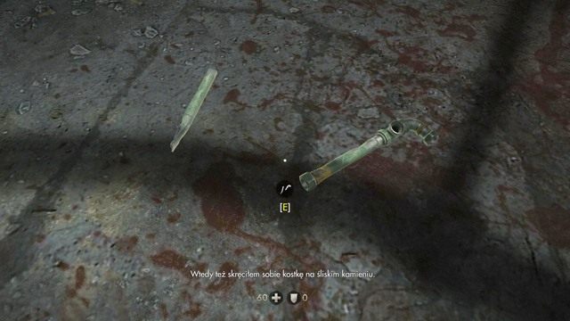 Po rozmowie podejdź do orurowania widocznego na obrazku i spróbuj się po nim wspiąć - Rozdział 1 - Więzienie | Opis przejścia Wolfenstein The Old Blood - Wolfenstein: The Old Blood - poradnik do gry