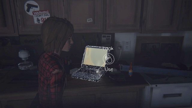 Twoim zadaniem jest dostanie się do komputera ojczyma Chloe - Life is Strange: Chaos Theory, Rozdział 3 - solucja, opis przejścia - Life is Strange - poradnik do gry