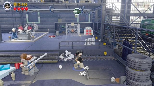 Drugi śmietnik znajdziesz w miejscu obok opon - Isla Sorna | Jurassic Park The Lost World - sekrety (misje) - LEGO Jurassic World - poradnik gry