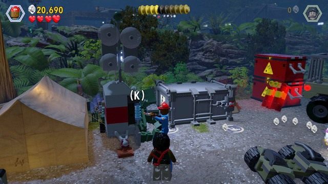 Drugi znajdziesz niedaleko materiałów wybuchowych - Przybycie InGenu | Jurassic Park The Lost World - sekrety (misje) - LEGO Jurassic World - poradnik gry