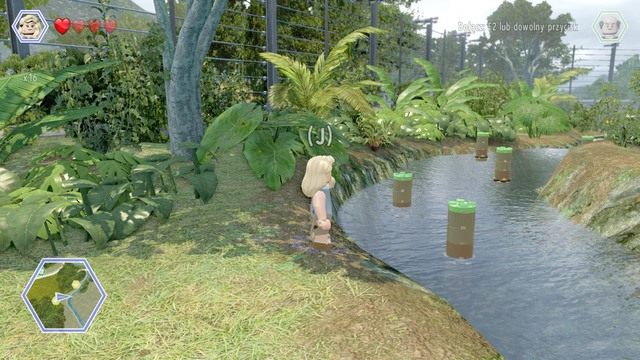 Zacznij skakać po wbitych w dno rzeki palach - Terytorium Triceratopsa | Jurassic Park - sekrety - LEGO Jurassic World - poradnik gry