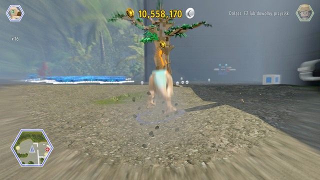 Zaraz po wykonaniu wyścigu możesz zebrać drugi złoty klocek - Terytorium Indominusa | Jurassic World - sekrety - LEGO Jurassic World - poradnik gry