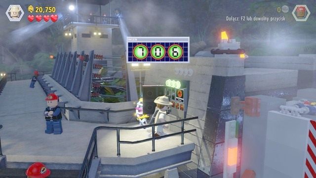Po odtworzeniu podjazdu, dowolną postacią, skieruj się za kontener i pomóż popchnąć go do wymaganej lokacji - Prolog | Jurasic Park - opis przejścia - LEGO Jurassic World - poradnik gry