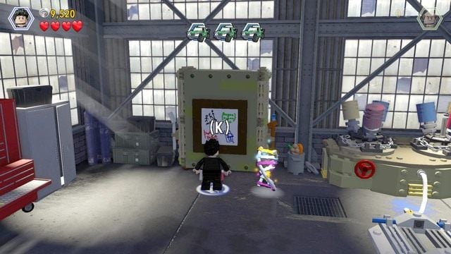 Korzystając z postaci Malcolma zbliż się do szafki i otwórz ją poprzez wykonanie minigry - Isla Sorna | Jurassic Park The Lost World - opis przejścia - LEGO Jurassic World - poradnik gry