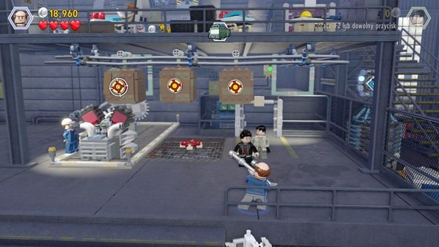 Korzystając z umiejętności postaci Nick van Owena, podejdź do zablokowanego przejścia i przetnij łańcuch w odpowiednim, niebieskim punkcie - Isla Sorna | Jurassic Park The Lost World - opis przejścia - LEGO Jurassic World - poradnik gry