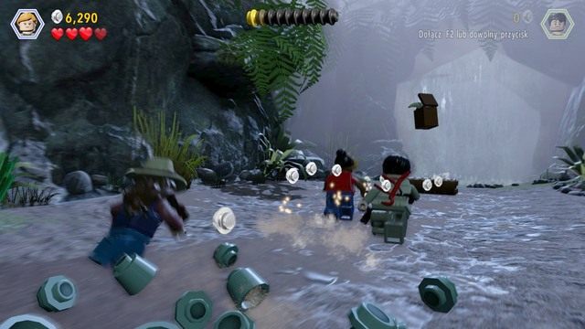Podczas pościgu, nie musisz wykonywać żadnych uników czy zwrotów - Zwierzyna | Jurassic Park The Lost World - opis przejścia - LEGO Jurassic World - poradnik gry