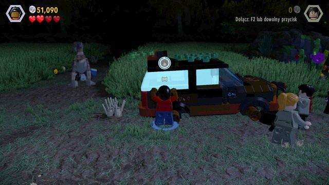 Przy ostatniej już blokadzie, podejdź do samochodu pokazanego na obrazku jako Kelly i krzykiem rozbij wszystkie szyby - Zwierzyna | Jurassic Park The Lost World - opis przejścia - LEGO Jurassic World - poradnik gry
