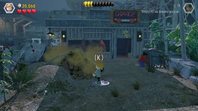 Dotrzesz w końcu do odchodów, z których wykopać musisz hak - Centrum komunikacyjne | Jurassic Park The Lost World - opis przejścia - LEGO Jurassic World - poradnik gry