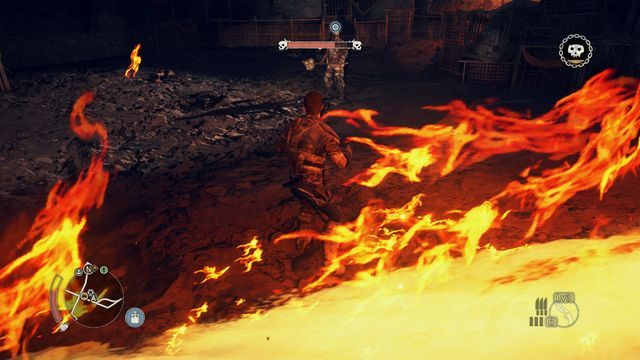 Szarżujący ogar wpadnie w płomienie, jeżeli odpowiednio się ustawisz. - Przejmowanie obozów w Mad Max | Aktywności - Mad Max - poradnik do gry