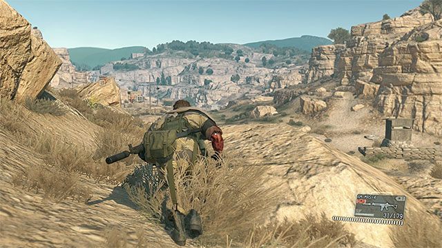 Polegaj na poruszaniu się w pozycji kucającej oraz na czołganiu się po ziemi - Poruszanie się niezauważenie po świecie gry | Skradanie się w MGS V - Metal Gear Solid V: The Phantom Pain - poradnik do gry