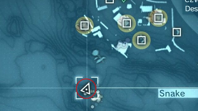 Do wrogiej bazy najłatwiej możesz dotrzeć podróżując wzdłuż drogi, przy czym musisz w takiej sytuacji uważać na ciężarówkę jeżdżącą po mapie oraz na co najmniej jeden wrogi patrol - Dotarcie do wrogiej bazy | Misja 4 - C2W | Solucja Metal Gear Solid V - Metal Gear Solid V: The Phantom Pain - poradnik do gry