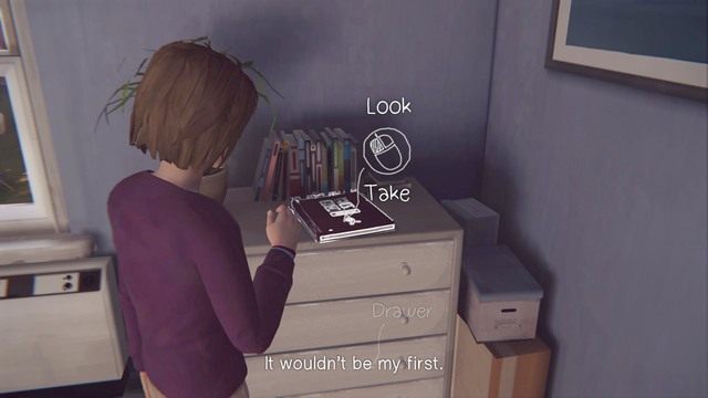 Po krótkiej rozmowie Chloe poprosi cię żebyś pooglądała z nią stare zdjęcia - Life is Strange: Dark Room, Rozdział 1 - solucja, opis przejścia - Life is Strange - poradnik do gry