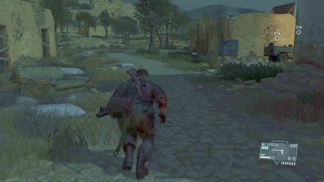 Żołnierz znajduje się gdzieś w wiosce. - Opisy misji (Side-Ops) 11-20 | Poboczne misje | Solucja Metal Gear Solid V - Metal Gear Solid V: The Phantom Pain - poradnik do gry