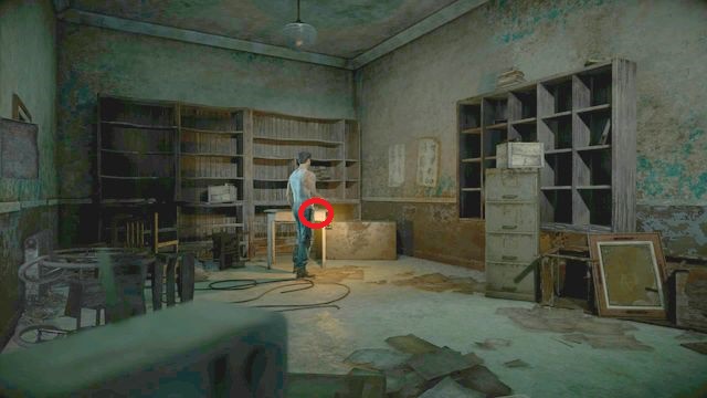 Po skręceniu w prawo na korytarzu po odnalezieniu maczety, znajdziesz mały pokoik - Until Dawn: Rozdział 5, wskazówki i totemy - lokalizacja - Until Dawn - poradnik do gry