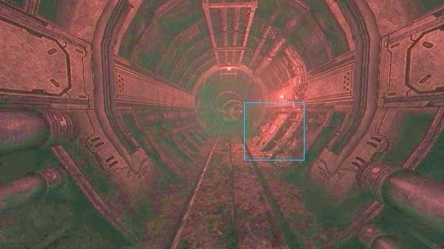 Jak widać, nie da się iść dalej, dlatego musisz zawrócić i idąc wzdłuż prawej ściany zlokalizuj właz znajdujący się tuż przy podłodze - w razie problemów spójrz na obrazek powyżej - 07 - W drodze do stacji Lambda | Opis przejścia SOMA - SOMA - poradnik do gry