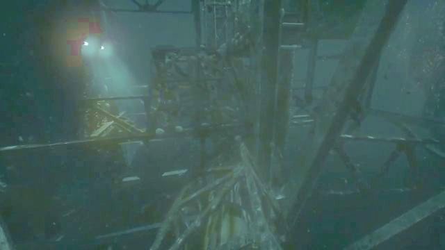 Kładka prowadząca do tylnego wejścia do stacji Omicron. - 15 - Na zewnątrz stacji Omicron | Opis przejścia SOMA - SOMA - poradnik do gry