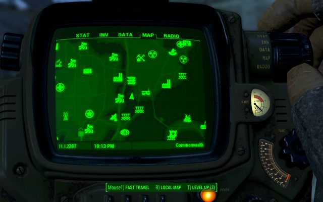 Na samym parkingu nie znajdziesz nic ciekawego, jedynie kilka radraczanów - Parking Lynn Pier | Salem - Sektor 3 | Mapy Fallout 4 - Fallout 4 - poradnik do gry