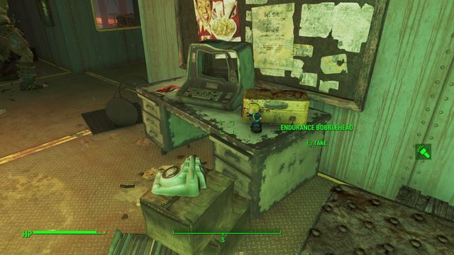 W tym samym pomieszczeniu na górze, na biurku, odnajdziesz Figurkę Wytrzymałości oraz magazyn Nauka z Teslą - Poseidon Energy | Południowy Boston - Sektor 9 | Mapy Fallout 4 - Fallout 4 - poradnik do gry