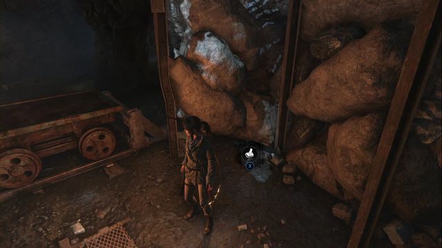 Koło torów i wózka, pod skałami, przed wejściem do szybu windy - Zestawy surwiwalowe | Opuszczona kopalnia | Skarby w Rise of the Tomb Raider - Rise of the Tomb Raider - poradnik do gry