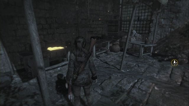 Na stoliku pod murem, obóz Dziedziniec wieży (w głównym zadaniu jest to miejsce, kiedy zestrzelony zostaje helikopter) - Dokumenty | Akropol | Skarby i sekrety w Rise of the Tomb Raider - Rise of the Tomb Raider - poradnik do gry