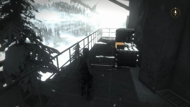 Obejdź budynek znajdujący się za lądowiskiem dla helikopterów, przed stacją pogodową - skrzynia znajduje się po drugiej stronie - Artefakty i freski | Baza badawcza | Skarby i sekrety w Rise of the Tomb Raider - Rise of the Tomb Raider - poradnik do gry