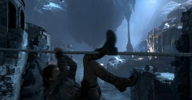 Po linie przejdź do następnej części podziemi, gdzie czeka Cię ciężka przeprawa z najemnikami Trójcy - Rise of the Tomb Raider: Wyważ drzwi | Skrót - Rise of the Tomb Raider - poradnik do gry