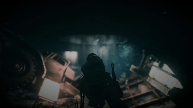 Ucieczka przed helikopterem skończy się upadkiem do wody - Rise of the Tomb Raider: Odeprzyj atak Trójcy | Uratować Jonaha - Rise of the Tomb Raider - poradnik do gry