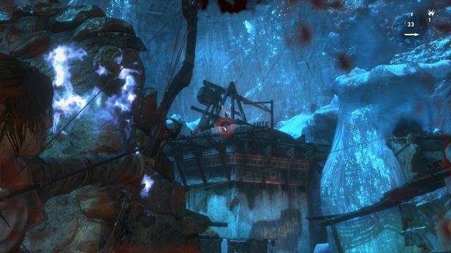 Dojście do wieży z trebuszem będzie bardzo trudne, bo po drodze Lara będzie musiała stawić czoło Nieśmiertelnym - Rise of the Tomb Raider: Przedostań się przez pierwszą bramę | Lodowe miasto - Rise of the Tomb Raider - poradnik do gry