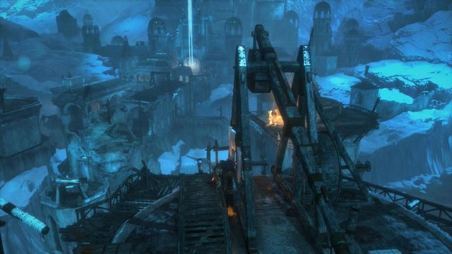 Kiedy pozbędziesz się łuczników wyceluj w bramę, wybierz moc strzału i wystrzel pocisk niszcząc ją - Rise of the Tomb Raider: Zniszcz bramę i odeprzyj atak | Wyważanie bramy - Rise of the Tomb Raider - poradnik do gry