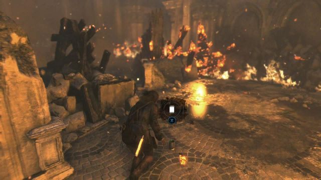 Po pierwszym zranieniu Konstantina walka stanie się nieco trudniejsza, bo zniszczeniu ulegną wszystkie kolumny - Rise of the Tomb Raider: Walcz, aby dostać się do Komnaty Dusz | Boskie źródło - Rise of the Tomb Raider - poradnik do gry