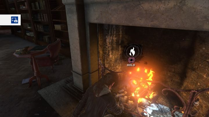 Rozpalenie ognia w kominku pozwoli Ci odczytać ukrytą mapę. - Odnajdź klucz uniwersalny | Opis przejścia Rise of the Tomb Raider Więzy Krwi - Rise of the Tomb Raider - poradnik do gry
