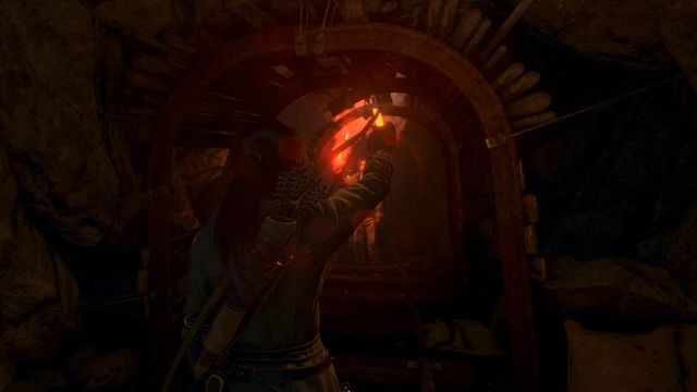 Podążaj za Jacobem do miejsca, aż zostaniecie rozdzieleni - Rise of the Tomb Raider: Znajdź drogę przez górę | Skrót - Rise of the Tomb Raider - poradnik do gry