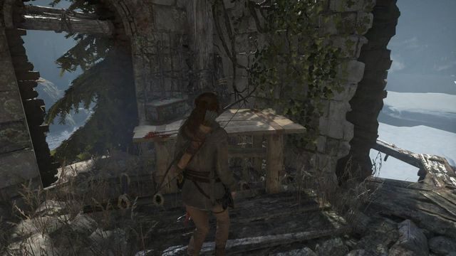Zanim dotrzesz do stosu sygnałowego, znajdziesz się na którymś z niższych pięter - Rise of the Tomb Raider: Zapal sygnał ogniowy na wieży | Przygotowania do boju - Rise of the Tomb Raider - poradnik do gry