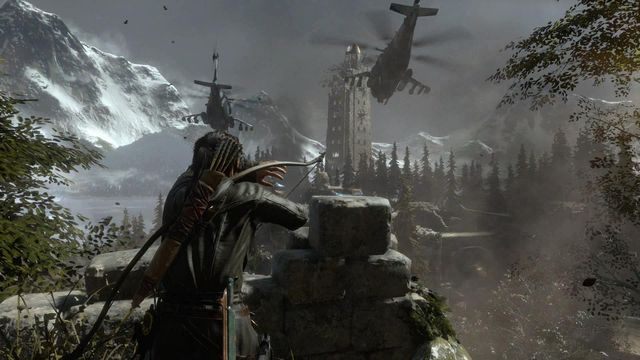 Znajdziesz się w drugiej części wioski, gdzie wciąż trwa zażarta walka z zakonem Trójcy - Rise of the Tomb Raider: Wejdź do akropolu | Do Akropolu - Rise of the Tomb Raider - poradnik do gry