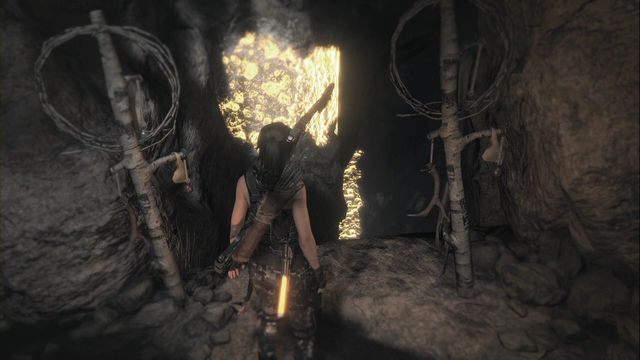 Przeskocz w stronę miejsca, gdzie możesz wbić czekan. - Grobowiec - Starożytny zbiornik [3/9] | Kompleks radziecki - Rise of the Tomb Raider - poradnik do gry