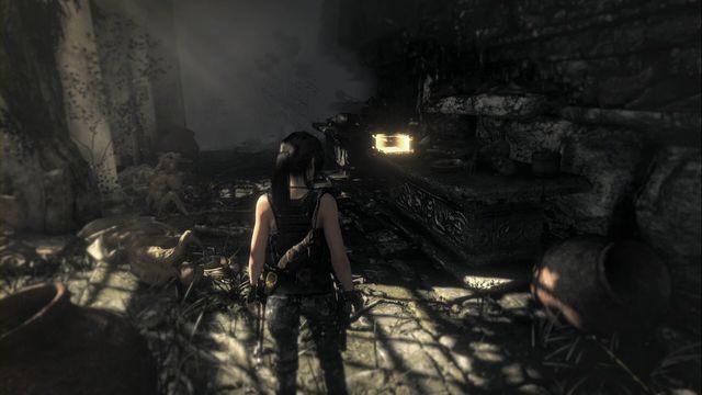 W grobowcu Dom przeklętych, zaraz po wejściu na jego właściwy teren (chwilę przed obozem) - Artefakty | Geotermiczna dolina | Skarby i sekrety w Rise of the Tomb Raider - Rise of the Tomb Raider - poradnik do gry